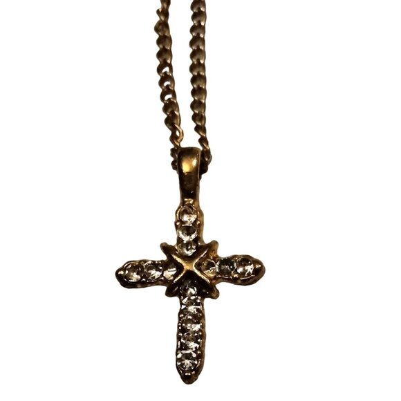 Vintage Cross Pendant Necklace Gold Tone Chain Rhinestone - Picture 4 of 4